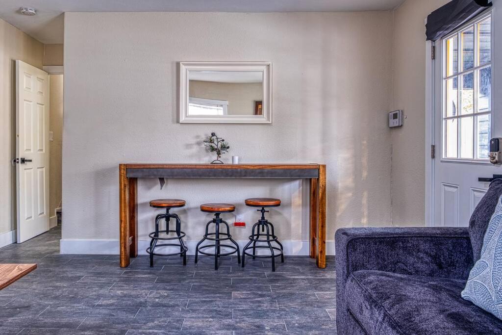 Villa 4Br Victorian Walk To Uc Davis & Shriner Med Cen Sacramento Exterior foto