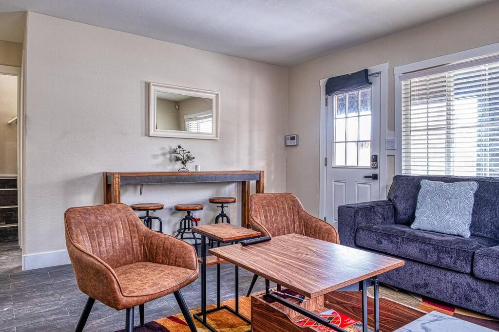 Villa 4Br Victorian Walk To Uc Davis & Shriner Med Cen Sacramento Exterior foto